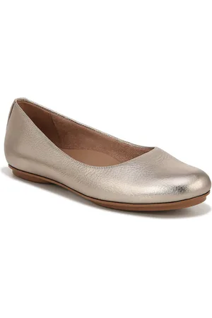 Naturalizer Women
