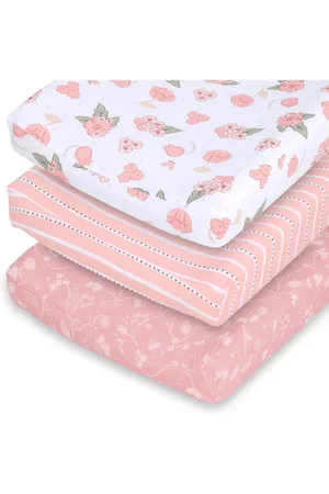 The Peanutshell Wildest Dreams 3-Pack Changing Pad Cover