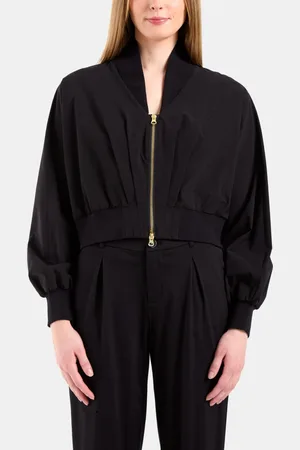 CAPSULE 121 Women
