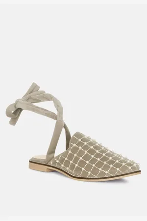 RAG & CO Asante Womens Crisscross Beaded Veil Velvet Mules