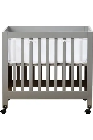 BreathableBaby Breathable Mesh Liner for Mini Cribs, Classic 3mm Mesh (Size 4M Covers 4 Sides, Mini Cribs Only)