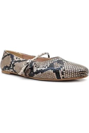 Kenneth Cole Women