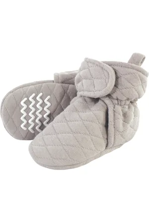 Hudson Baby Boys Hudson Quilted Booties, Black, 12-18 Months