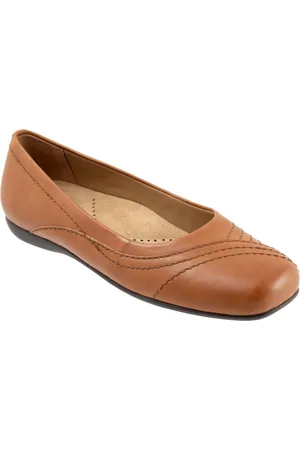 FrenchTrotters Sasha Flat