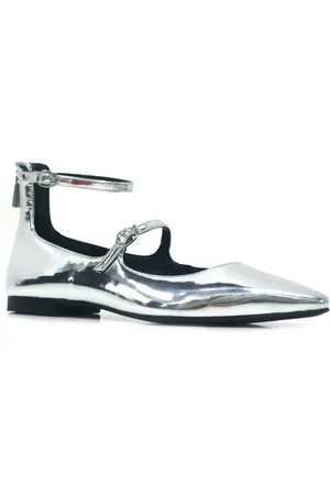 Kenneth Cole Nolita Snip Toe Ballet Flat