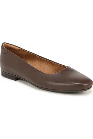 Naturalizer Women