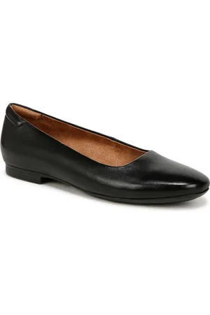 Naturalizer Women