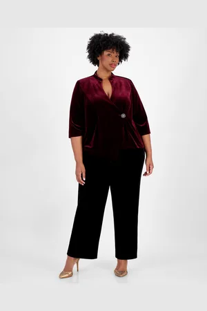 Alex Evenings Plus Size Velvet Beaded-Button 3/4-Sleeve Top