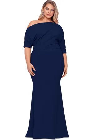 Betsy & Adam Plus Size Off-the-Shoulder Scuba Gown