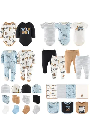 The Peanutshell Layette Gift Set for Baby Boys, Safari Explorer, 30 Essential Pieces