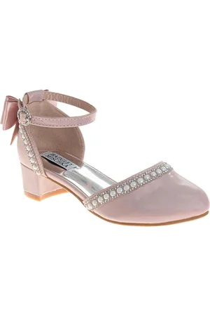 Badgley Mischka Little Girls Low Heeled Dress Shoes. (Little Kids/Big Kids)