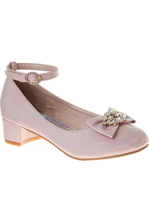 Badgley Mischka Little Girls Low Heeled Dress Pumps. (Little Kids/Big Kids)