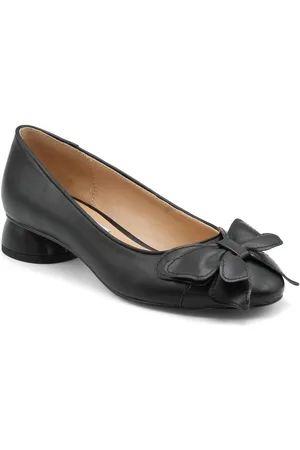 Charles David Womens Butterfly