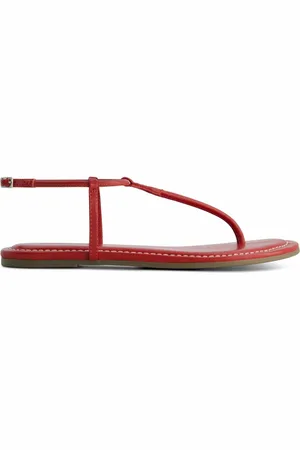 Bernardo Bernardo Hercu T-Strap Sandal