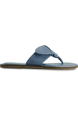 Bernardo Bernardo Laia Thong Sandal