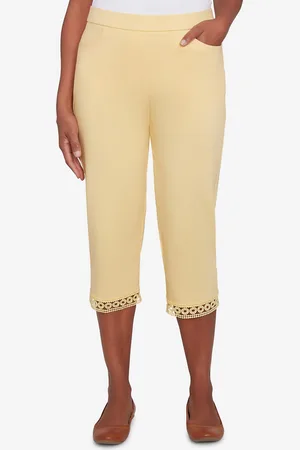 Alfred Dunner Petite Dress Code Comfort Allure Embellished Capri Pants