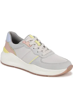 Naturalizer Women