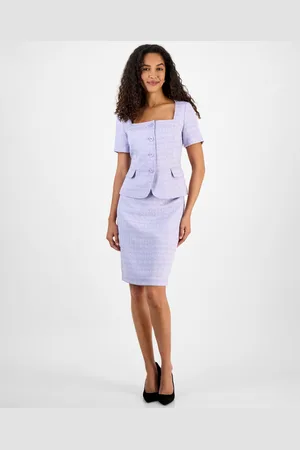 Le Suit Women