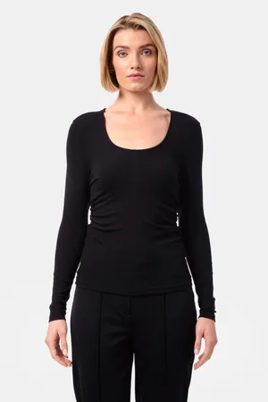 CAPSULE 121 Women