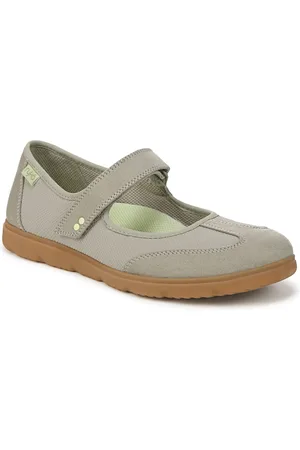 Ryka Women
