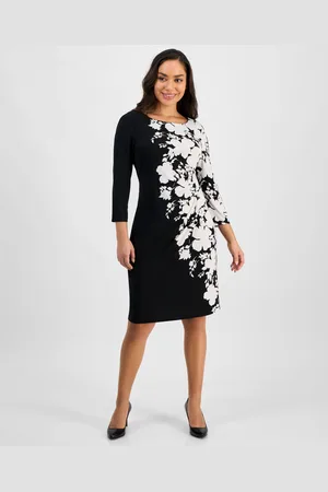 Connected Petite Printed 3/4-Sleeve Sheath Dress