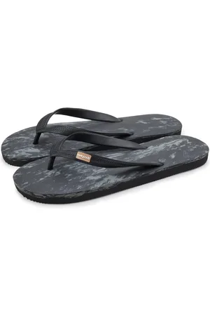 Feelgoodz Men s Classicz Remix Natural Rubber Flip-Flop Thong Sandals