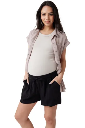 Ingrid & Isabel Maternity Drapey Patch Pocket Short