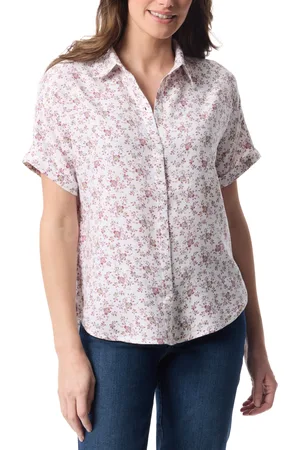 Gloria Vanderbilt Women