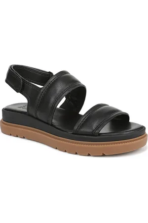 Naturalizer Women