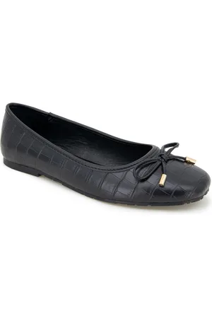 Kenneth Cole Women