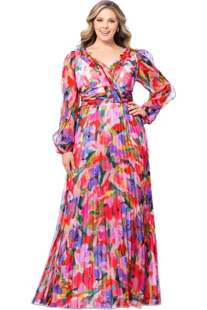 Betsy & Adam Plus Size Printed Pleated Long-Sleeve Gown