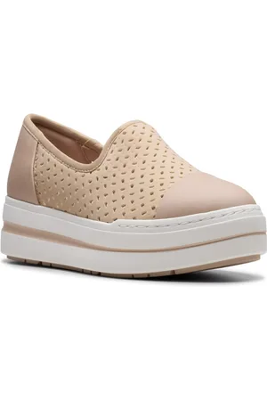 Clarks Cloudsteppers Women