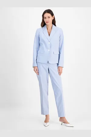 Le Suit Women