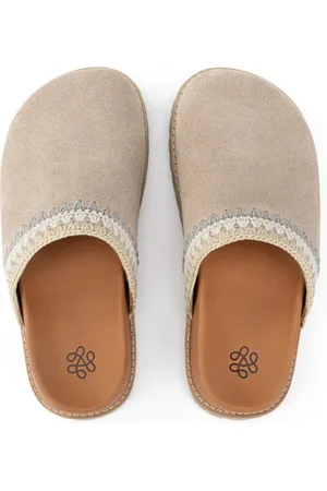 The Sak Women Bolinas Lug Sole Clog