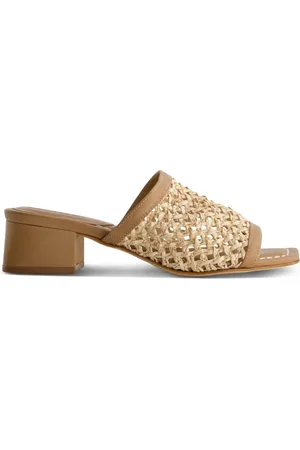 Bernardo Bernardo Jenne Low Heel Sandal