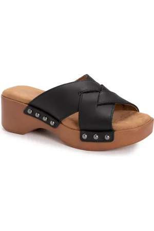 MUK LUKS Women
