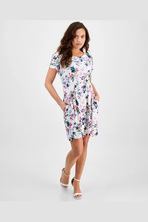 Connected Petite Floral Short-Sleeve Fit & Flare Dress