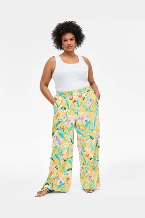 I.N.C. International Concepts Plus Size Printed Pull-On Wide-Leg Pants, Exclusively at Macy