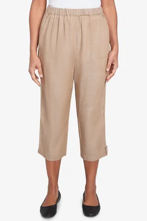 Alfred Dunner Petite Summer Solstice Relaxed Button Tab Capri