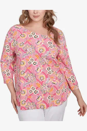 RUBY Plus Size Floral Knit Top