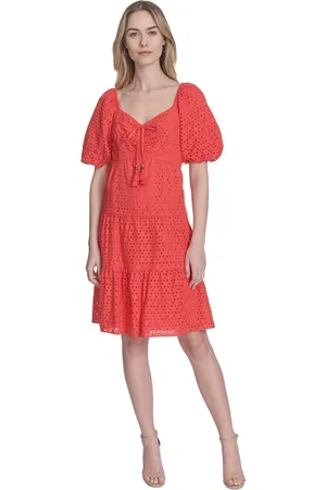 Vince Camuto Women