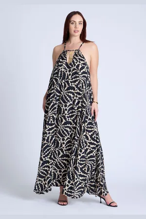 Eloquii Plus Size Hardware Detail Trapeze Maxi Dress