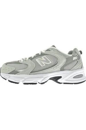 New Balance 530 Trainers