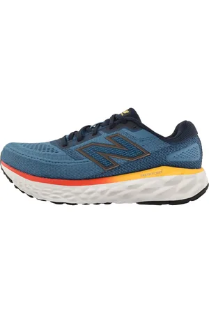 New Balance Evoz Trainers