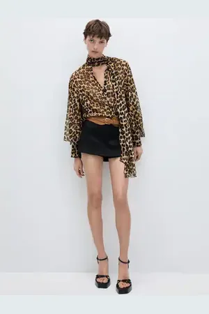 MANGO Leopard-print blouse with collar and bow - 4 - Women