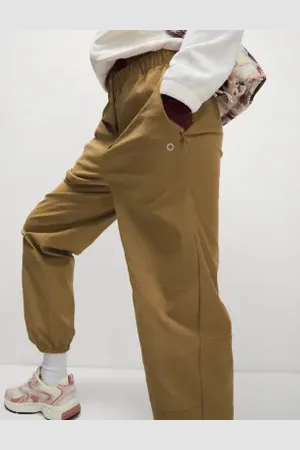 GOODMOVE Womens Stormwear™ Relaxed Walking Trousers