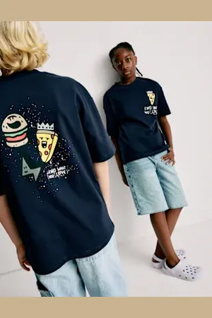 Marks & Spencer Boys,Unisex,Girls The Doodle Boy Pure Cotton Graphic T-Shirt (4-16 Yrs)