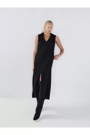 Raey Women Shift Dresses - Deep V Boxy Organic Wool Crepe Shift Dress - Womens - Black
