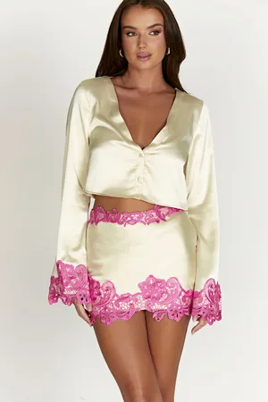 MESHKI Niamh Flare Sleeve Crop Top With Lace