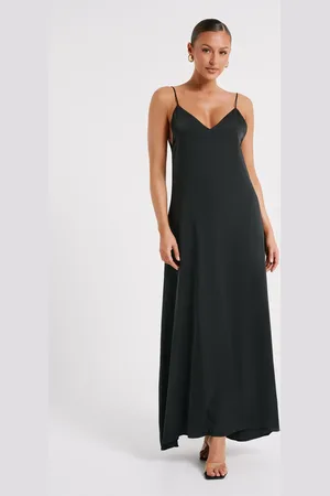 MESHKI Beatrice Flowy Maxi Dress
